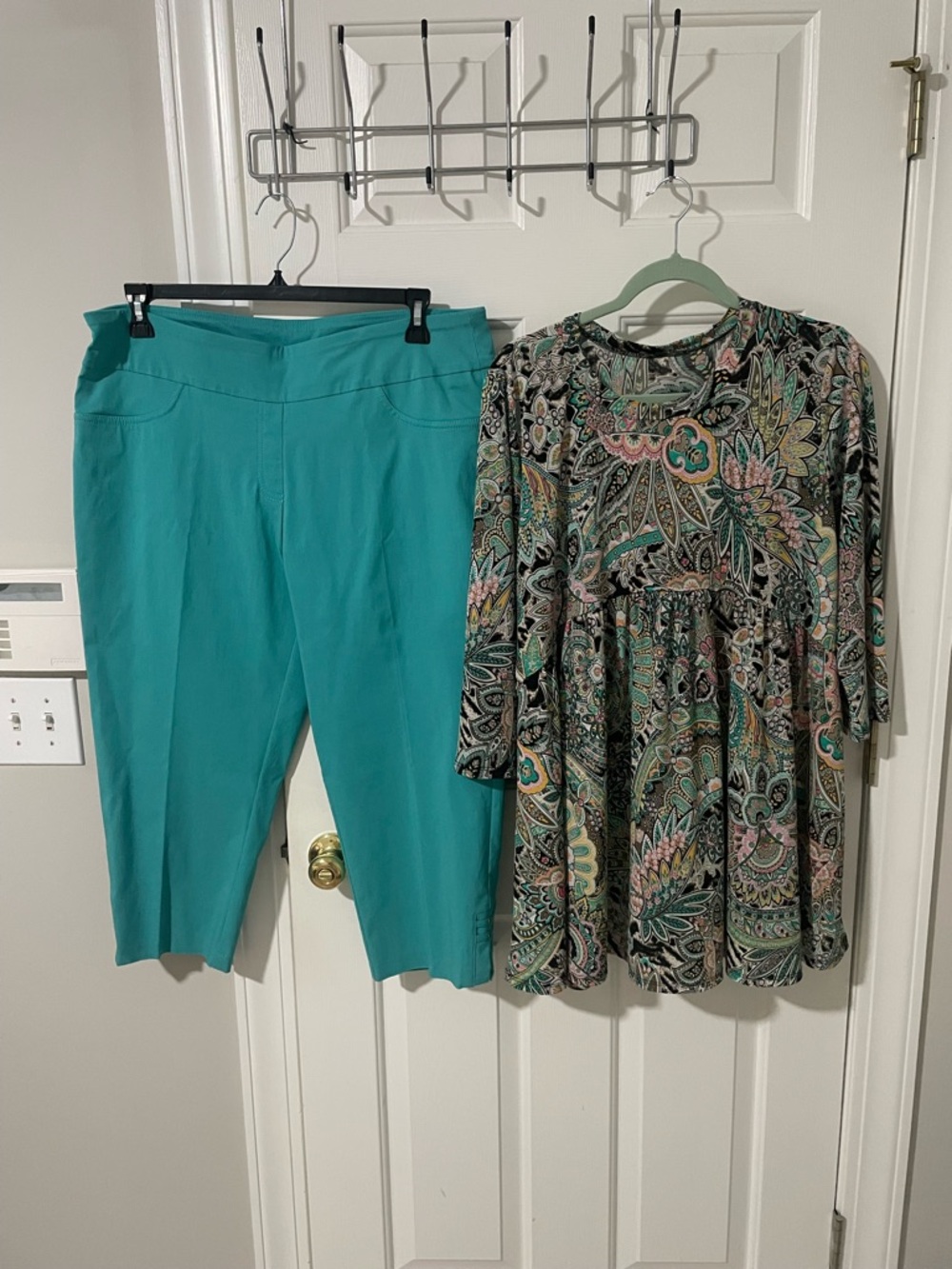 Teal Crop Pants & Paisley Tunic Set